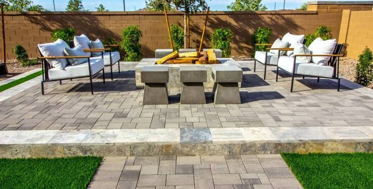 Ognisko i grill: jak zorganizować je podczas wizyty na polu minigolfowym?