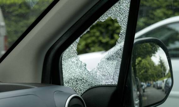 Naprawa szyb samochodowych w Krakowie – SzybkaNaprawa.pl