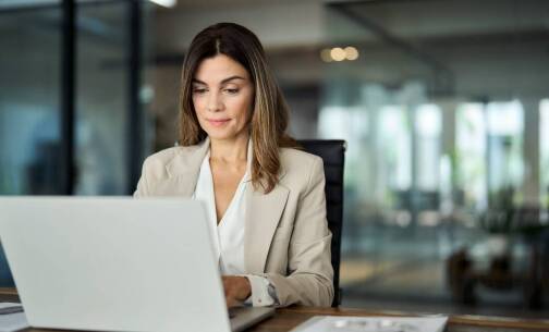 Skuteczne strategie prawne dla firm: jak pomaga Prawnik Pułtusk?