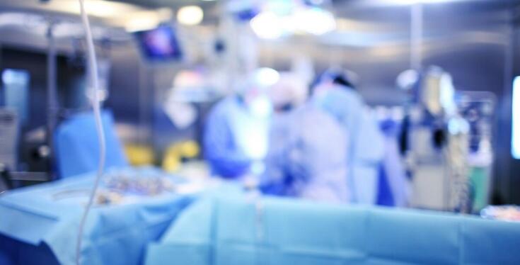 Jakie innowacje wprowadza się w leczeniu chirurgicznym?