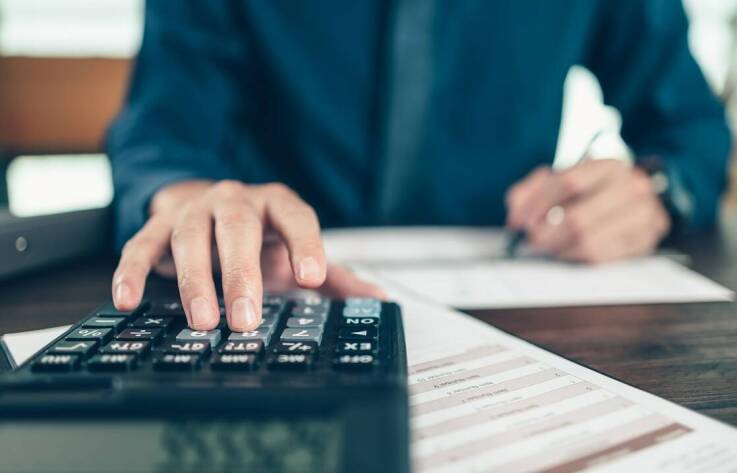 Jak efektywnie inwestować niewielkie kwoty?