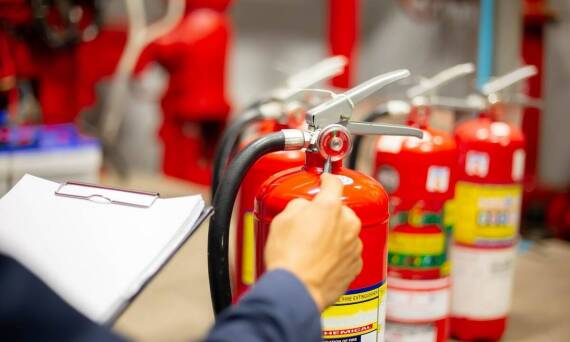 Znaczenie całodobowej pomocy serwisowej dla bezpieczeństwa pożarowego