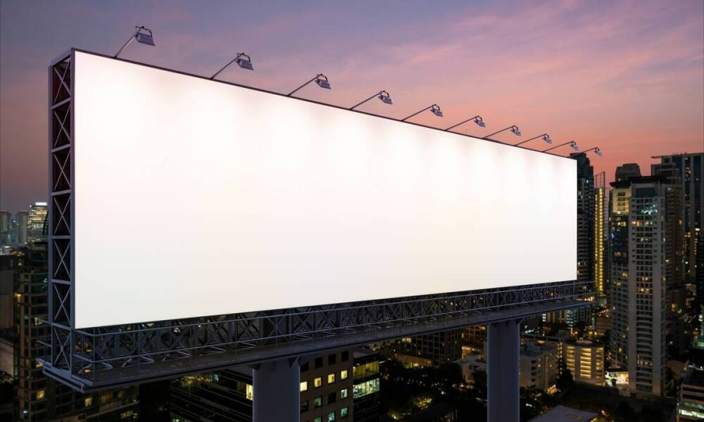 Kluczowe cechy, które powinny mieć billboardy producent dla efektywnej reklamy
