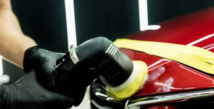 Polerowanie lakieru przed zimą – dlaczego to ważne?