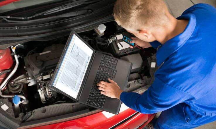 Jak naprawa elektroniki wpływa na efektywność działania systemu ABS?