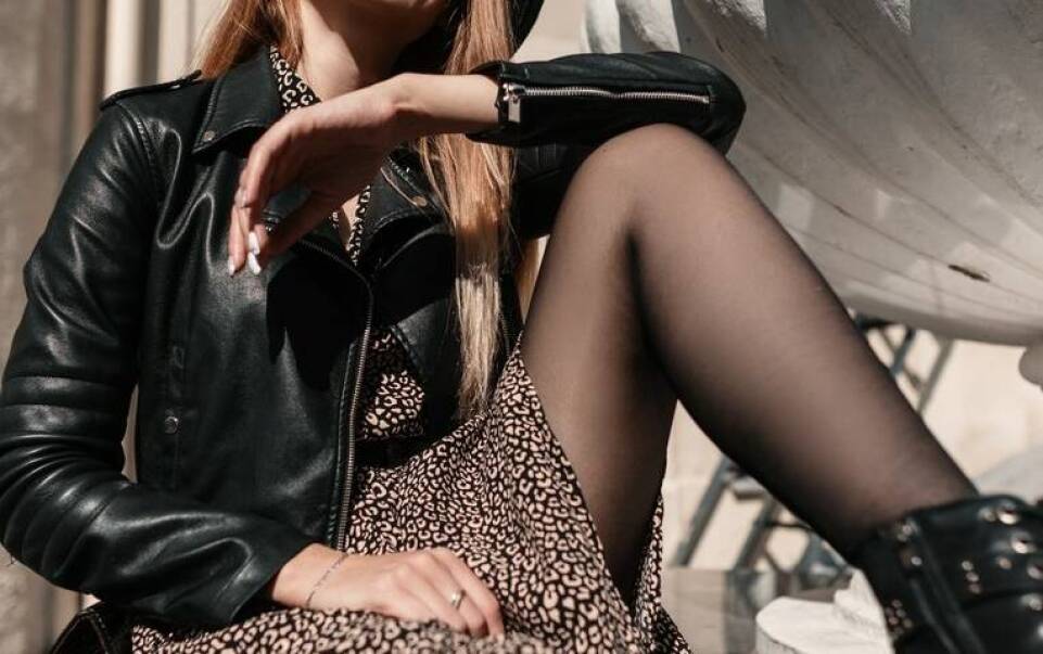 Jak producent pończoch odpowiada na potrzeby współczesnych kobiet?