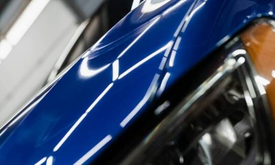 Auto detailing Poznań: Jak folia PPF wpływa na redukcję zarysowań?