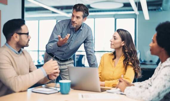 Zalety outsourcingu dyrektora finansowego dla małych i średnich firm