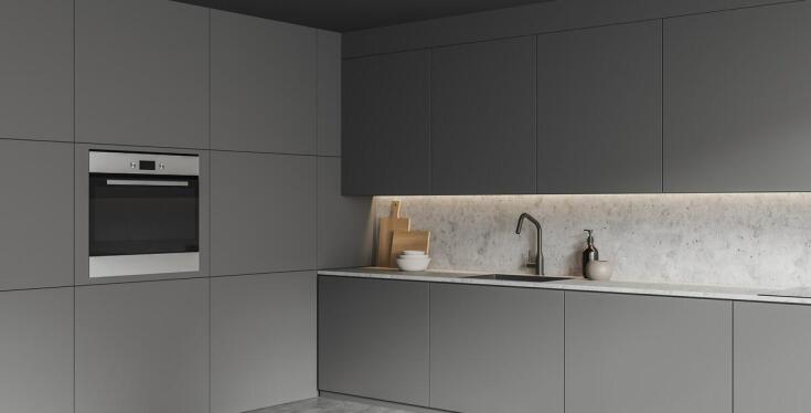 Listwa wykończeniowa jako detal dopełniający całościowy projekt kuchni