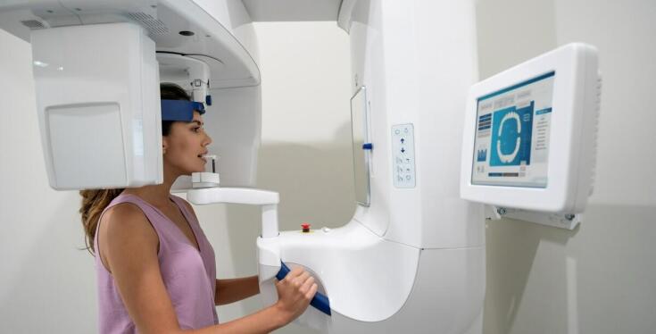 Jakie są korzyści z używania zaawansowanego sprzętu do RTG stomatologicznego?