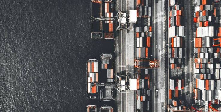 Jakie są możliwości załadunku i ich wpływ na efektywność transportu do Holandii?