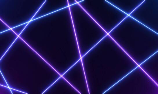 Jakie wyzwania czekają na uczestników podczas gry w laserowy labirynt?