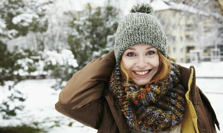 Zimowa moda a funkcjonalność – jak połączyć wygodę i styl?