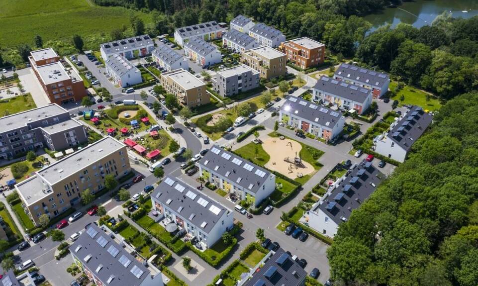 Wpływ lokalizacji na wartość mieszkań na sprzedaż w Pile