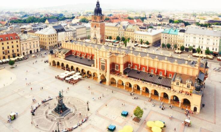Wycieczka do Krakowa z Bydgoszczy: Tradycje i zwyczaje krakowskie, które warto poznać