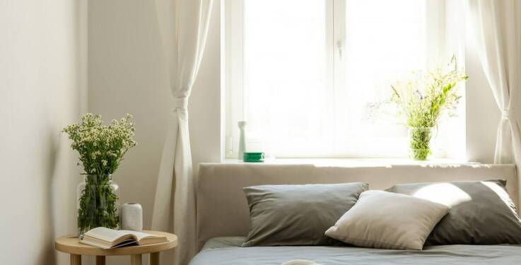 Materac 100x190 w małej sypialni – jak optymalnie wykorzystać przestrzeń?