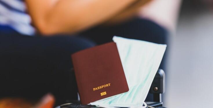 W jaki sposób zapewnia ochronę podczas podróży?