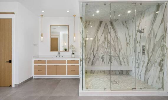 Nowoczesne meble łazienkowe na wymiar: Klucz do funkcjonalnej przestrzeni