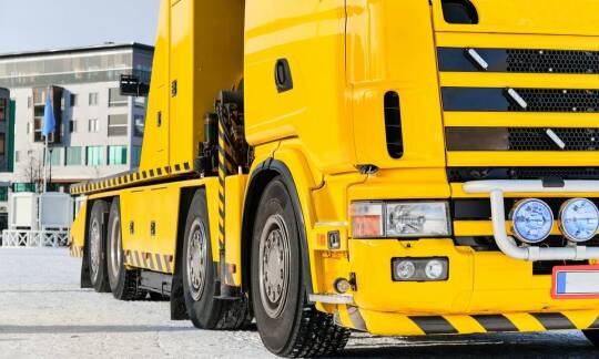 Jakie są najważniejsze zalety korzystania z usług holowania pojazdów dostawczych?