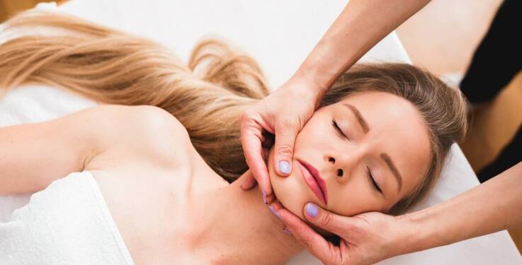 Co warto wiedzieć o technikach stosowanych w japońskim liftingu 3D?