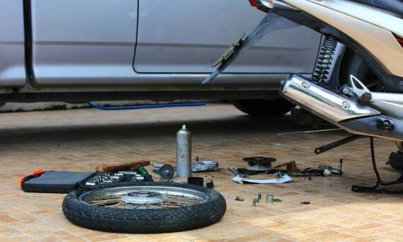 Jak przygotować motocykl zabytkowy do długiej trasy z odpowiednimi częściami zamiennymi?