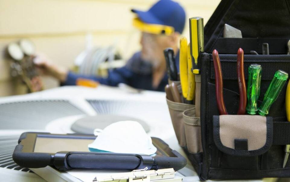 Dlaczego warto zainwestować w regularne uszczelnianie klimatyzacji?