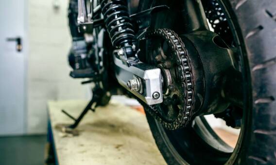 Części Jawa 350: jakie innowacyjne rozwiązania warto rozważyć przy modernizacji motocykla?