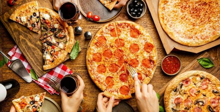 Unikalne pizze z Gór Izerskich dostępne w pizzerii Izerka