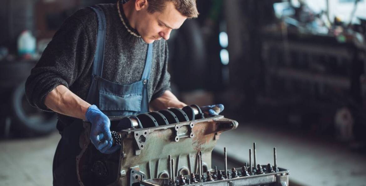 Osiowanie bloku silnika po remoncie – dlaczego jest to ważne?