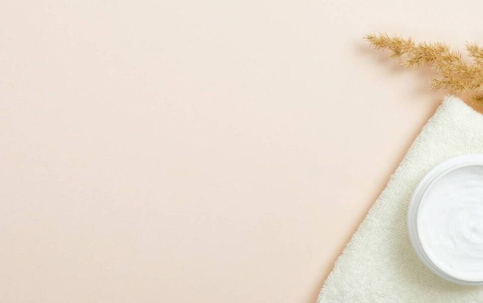 Inspiracje modowe z kolczykami srebrnymi kołami małymi na nadchodzący sezon