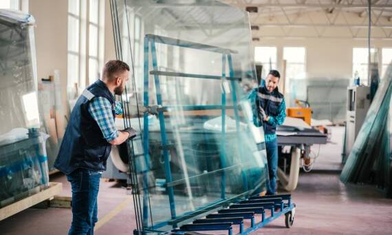 Różnorodność samochodowych szyb dostępnych do wymiany – co oferuje rynek?