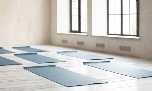 Czym różni się pilates na reformerze od tradycyjnego pilatesu na macie?