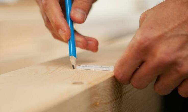 Dopasowanie drzwi do istniejących ościeżnic – co warto wiedzieć?