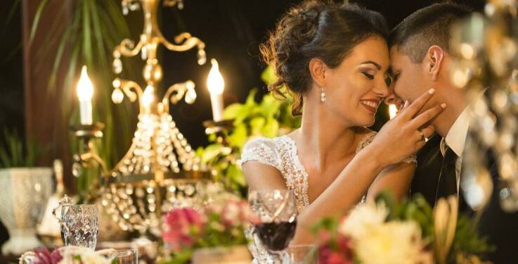 Mobilne kasyno na weselu - jak wzbogacić uroczystość o atrakcje dodatkowe?