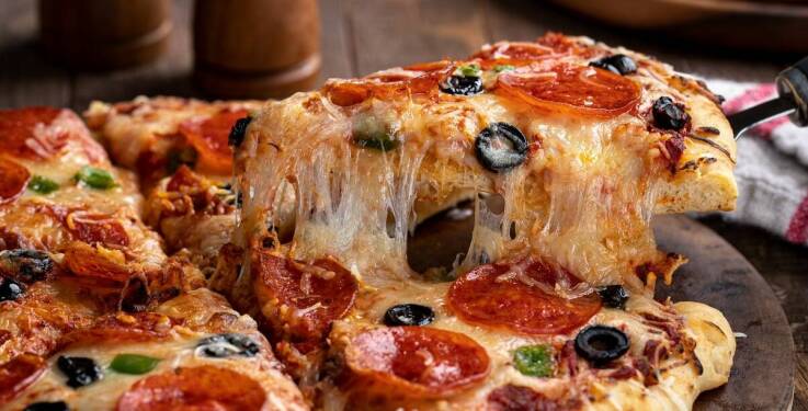 Dostawa pizzy z Caprissy: jak szybko i wygodnie zamawiać?