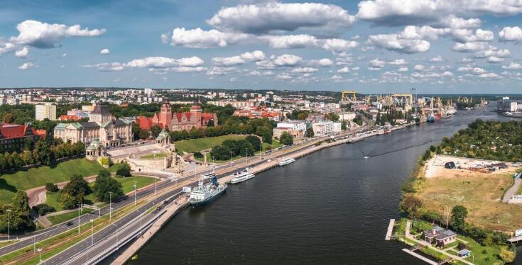 Korzyści z wynajmu elektrycznych samochodów w Białej Podlaskiej