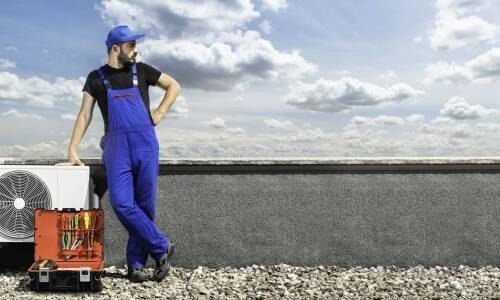 Kluczowe cechy dekarskich toreb dla bezpiecznej pracy na wysokościach