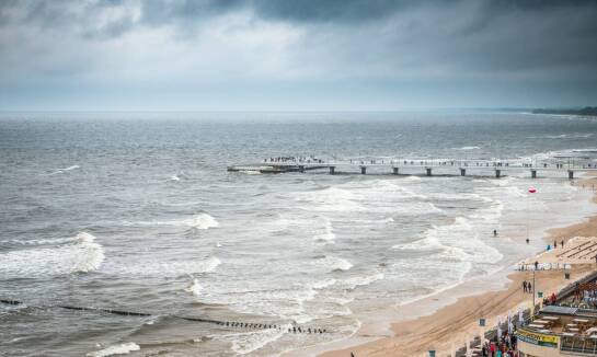 Jakie formy rekreacji oferują wczasy dla seniorów we Władysławowie?
