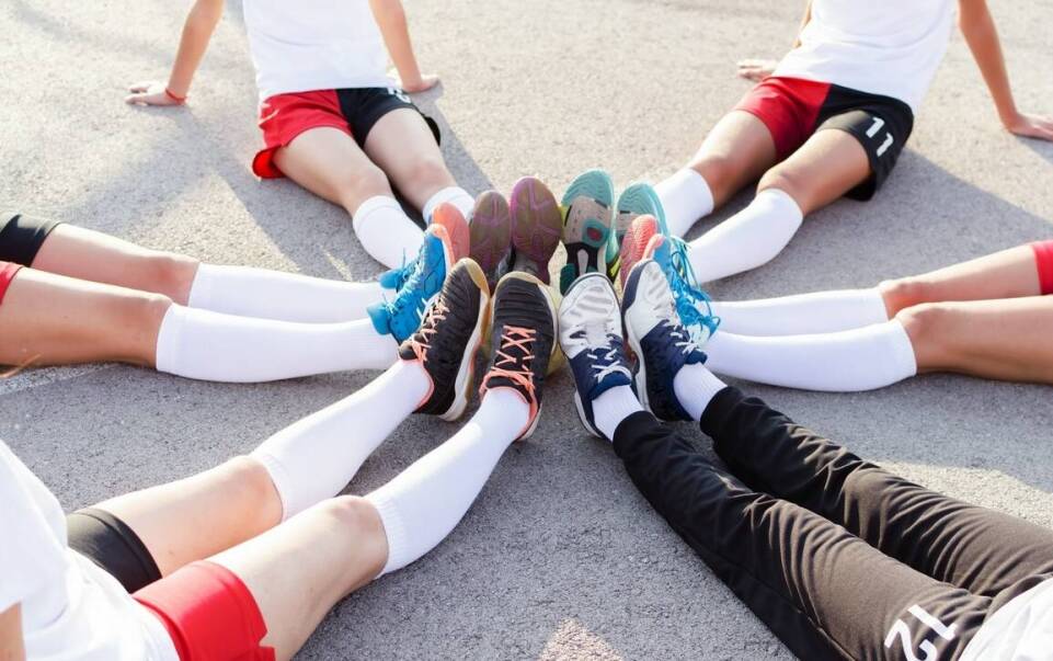 Indywidualne i drużynowe zawody: Które wybrać dla swojej firmy?