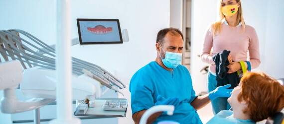 Jak indywidualne podejście wpływa na komfort leczenia w stomatologicznym gabinecie?