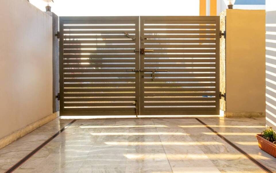 Dlaczego warto wybrać nasze usługi montażu automatyki do bram w Ożarowie Mazowieckim?