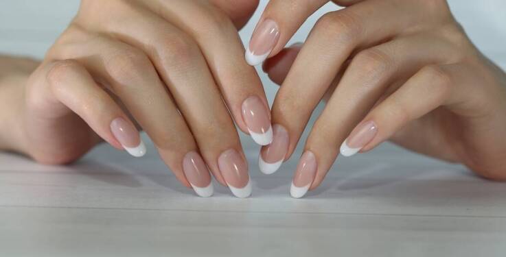 Francuski manicure - ponadczasowa klasyka