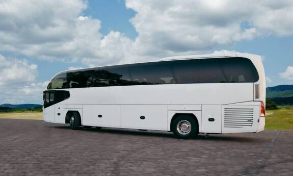 Jakie udogodnienia oferujemy w naszych autokarach do wyjazdów narciarskich?