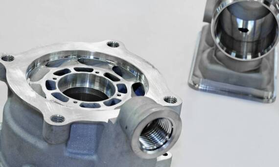 Porównanie łopatkowych i tłokowych kompresorów – który typ wybrać?