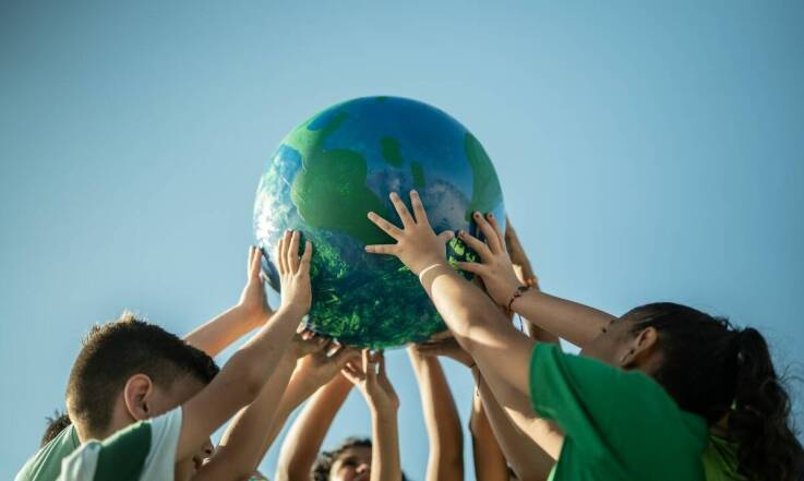 Przełamywanie stereotypów o ekologii poprzez dziecięce spektakle