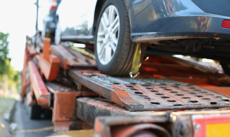 Profesjonalne techniki zabezpieczania pojazdów w czasie transportu