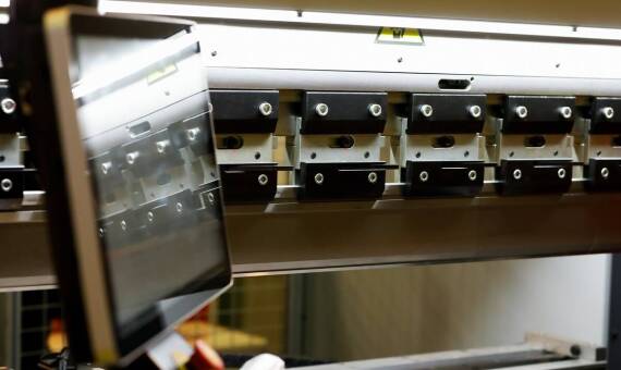 Wpływ nowoczesnej technologii próżniowego formowania na rozwój styropianowych produktów