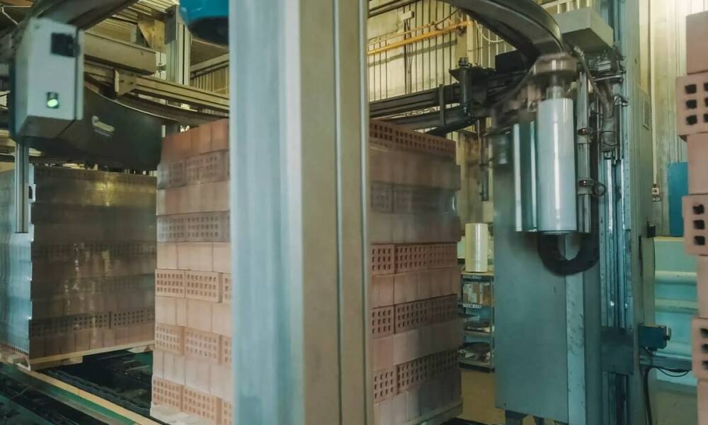 Wpływ technologii wypału w piecu Hoffmana na jakość cegły kratówki