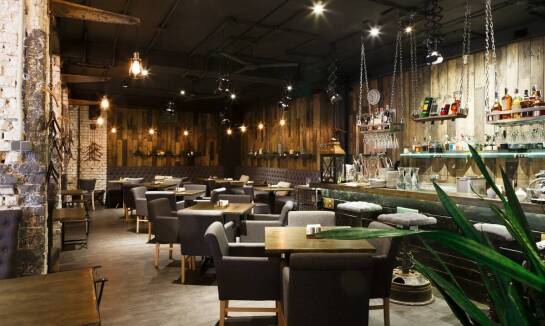 Jakie są podstawowe cechy restauracji klimatycznej?