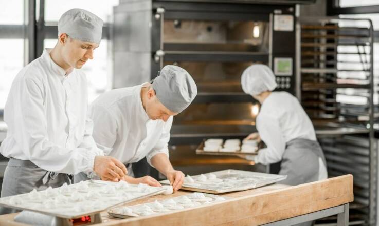 Jak kursy dla kucharza w Lublinie przygotowują do pracy w gastronomii?